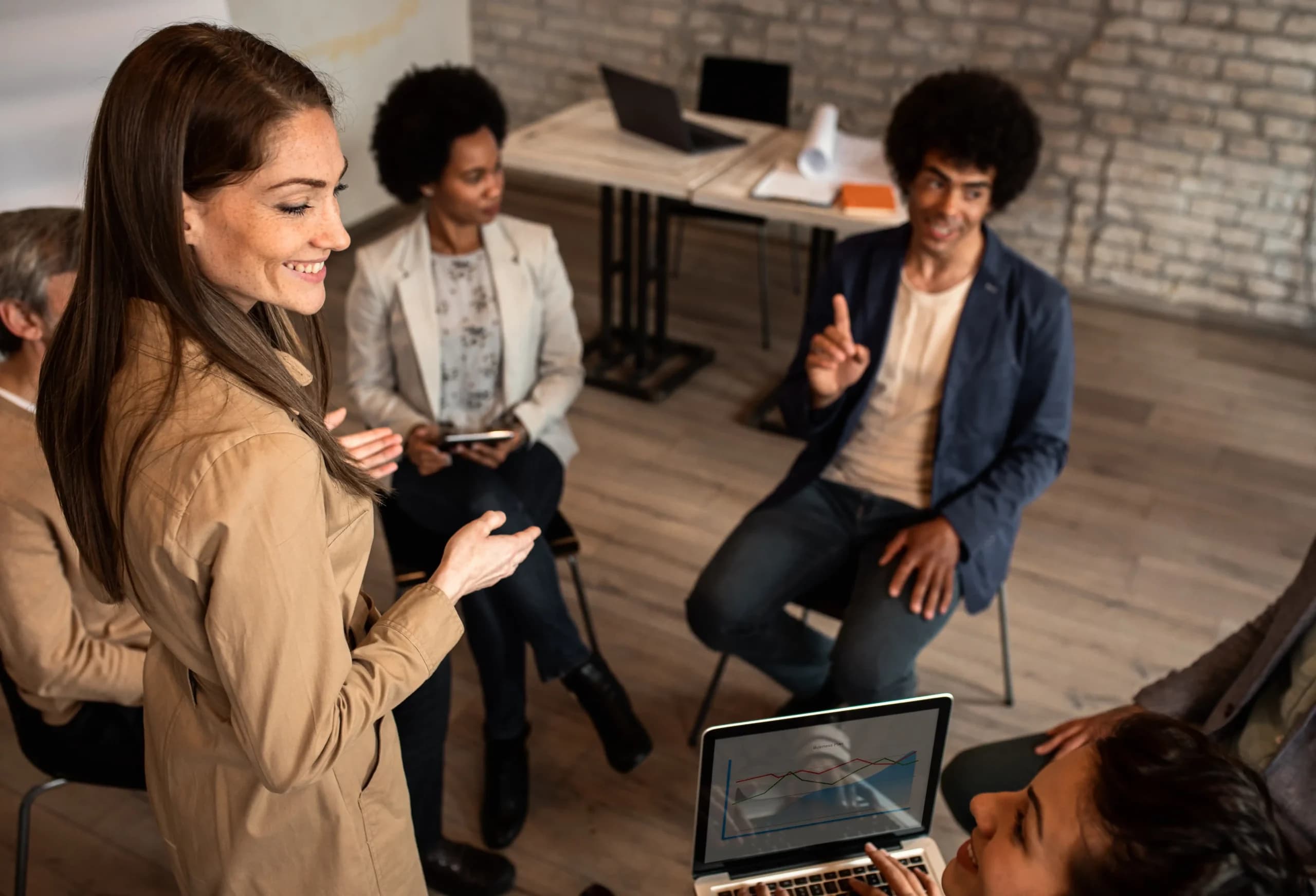 Keterampilan Komunikasi Bahasa Inggris yang Harus Dimiliki untuk Memperkuat Personal Branding