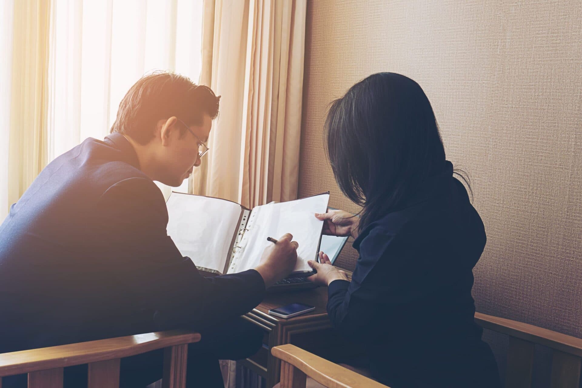 Present Tense: Rumus, Fungsi, dan Contoh Kalimat Sehari-hari yang Wajib Kamu Kuasai